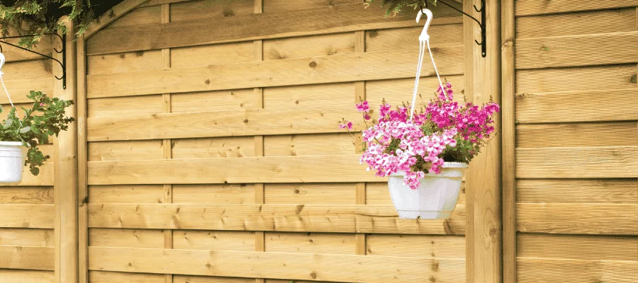 Feather Edge Fencing